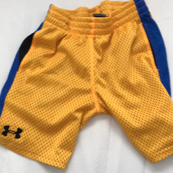 Basketball Shorts - Picture 2 of 3